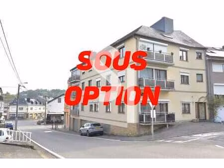 spacieux appartement 2 chambres avec véranda et parking à me