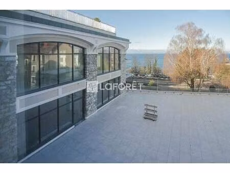 local d'activités à vendre