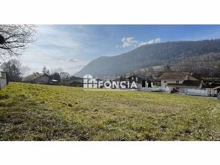 terrain constructible viabilisé à vendre