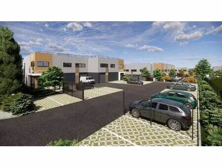 local d'activités à vendre