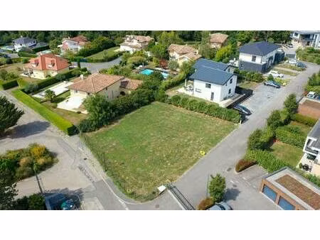 terrain constructible viabilisé à vendre