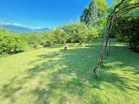 terrain constructible neuf à vendre