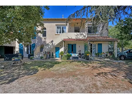 vente maison 9 pièces 206.77 m² à bernis (30620)  450 000 €