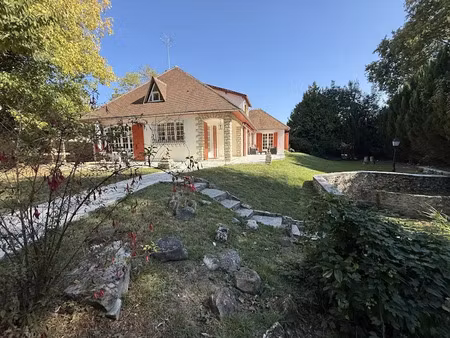 vente maison 9 pièces 274.94 m² à villecresnes (94440)  799 000 €