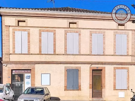 vente immeuble 4 pièces 93 m² à l'isle-jourdain (32600)  250 000 €