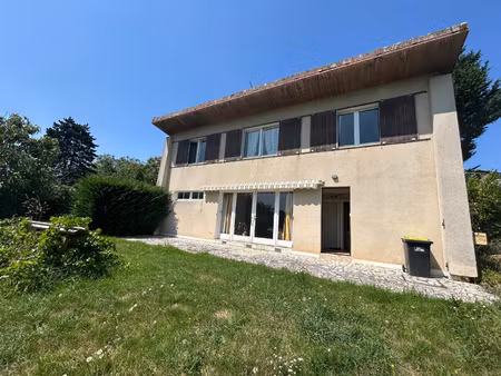 maison avec dependances