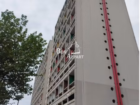 studio 22 m2--résidence le corbusier-quartier calme