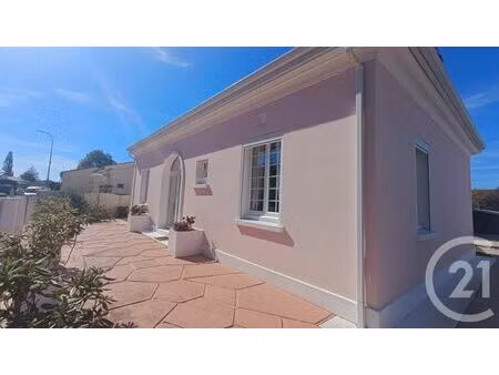 maison à vendre - 4 pièces - 120 22 m2 - talais - 33 - aquitaine