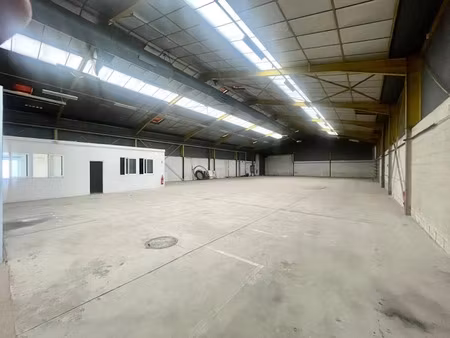 vente locaux professionnels à harly (02100)  349 900 €