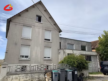 vente immeuble 14 pièces 342 m² à vierzon (18100)  420 000 €