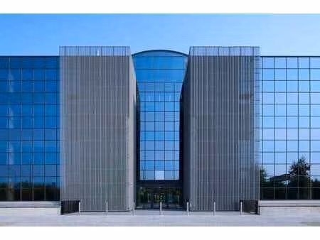 bureaux rénovés et prêts à emménager de 538 m² près de r0...