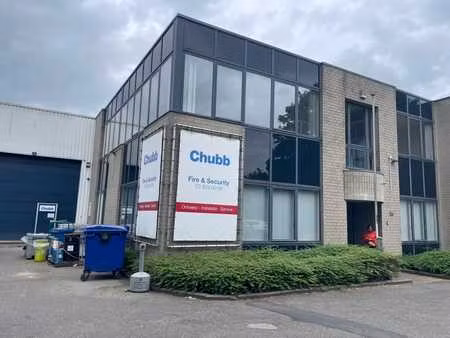 entrepôts et bureaux à louer à aartselaar