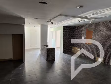 local commercial auch 280 m2