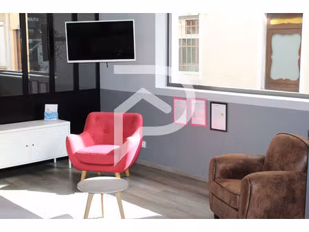 local commercial 165 m2