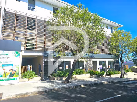 local commercial avec forte visibilité  emplacement n°1 ? axe très passant