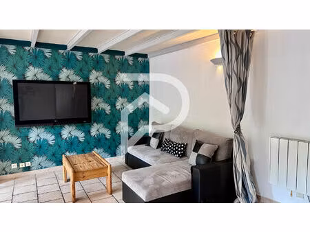 maison de village type 4/5 au coeur du village proche parking et commodites