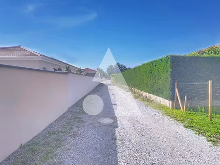 terrain à bâtir de 1 099 m² civens (42110)