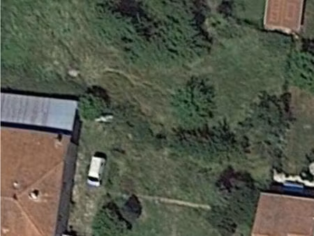 terrain favieres 513 m2