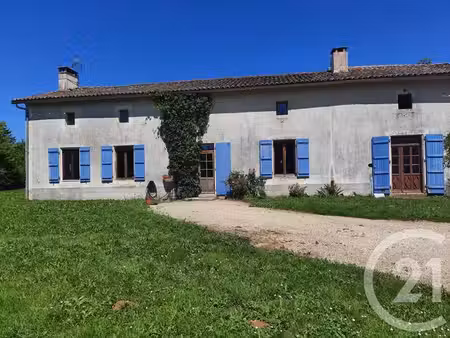 maison à vendre - 4 pièces - 169 54 m2 - clussais la pommeraie - 79 - poitou-charentes