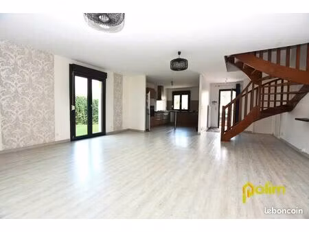 maison 5 pièces 126 m²