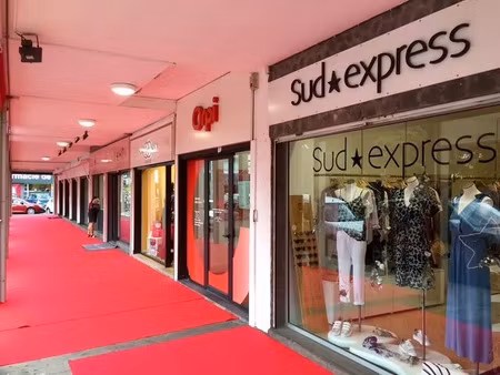 vente locaux professionnels à saint gilles les bains (97434)  265 000 €