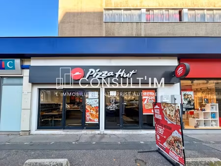 location locaux professionnels 100 m² à sevres (92310)  3 853 €