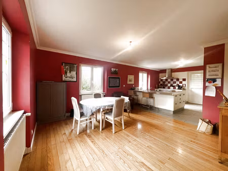 a hettenschlag  maison avec grange sur un terrain de 1476m2