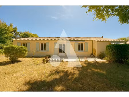 maison fonctionnelle et paisible  de plain-pied  proche aizenay (85190)