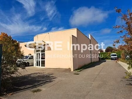 location local d'activités ahuy 373 m²