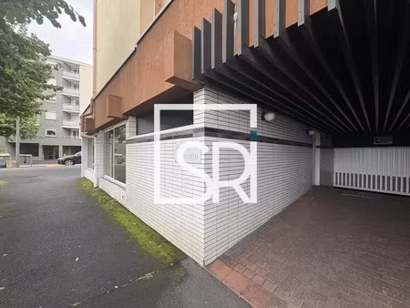 local commecial a vendre