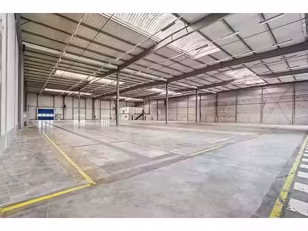 location entrepôt / local d'activités alfortville 7 865 m²