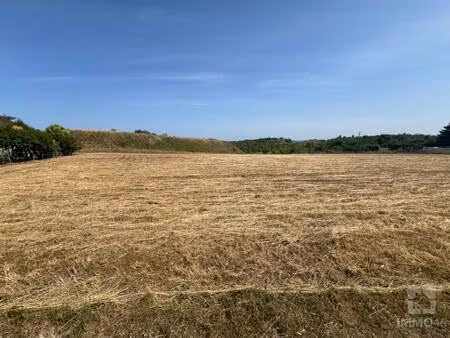 terrain a batir avec vue dominante expose sud