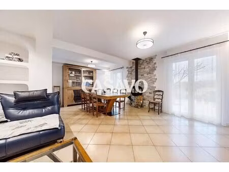 vente maison 5 pièces de 160m² - 06200 nice