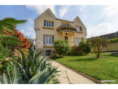 maison 7 pièces 130 m²