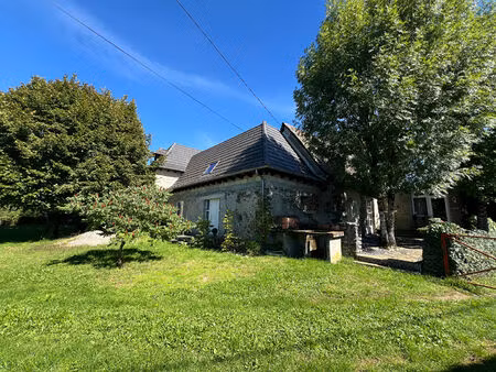 maison st santin cantales - 6 pièce(s) - 184 m2