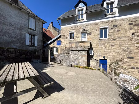 maison saint jacques des blats 4 pièce(s) 86 m2