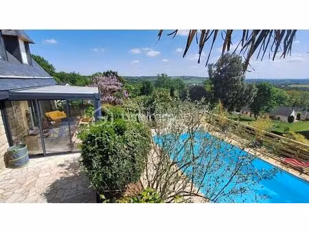 maison de 180 m² à saint-malo-de-phily