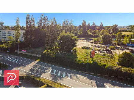 terrain constructible bernay 4000 m2 - opportunités multiples
