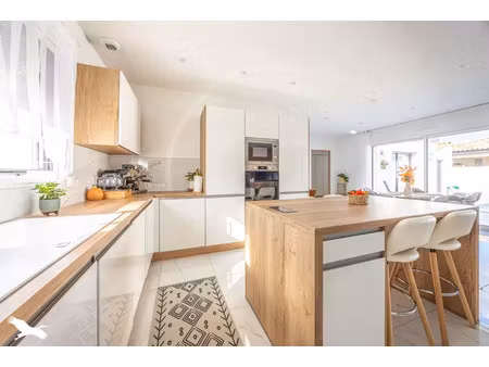 vente maison 5 pièces 134 m² ballon (17290)