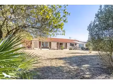 vente maison 7 pièces 284 m² anais (17540)