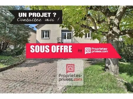 maison 7 pieces d'environ 150 m2 + studio indépendant  terrain 2963 m2  au calme - proche 