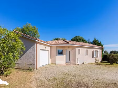 vente maison 4 pièces 99 m² à gondrin (32330)  215 660 €