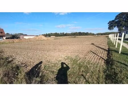 vente terrain 1088 m² étrépagny (27150)