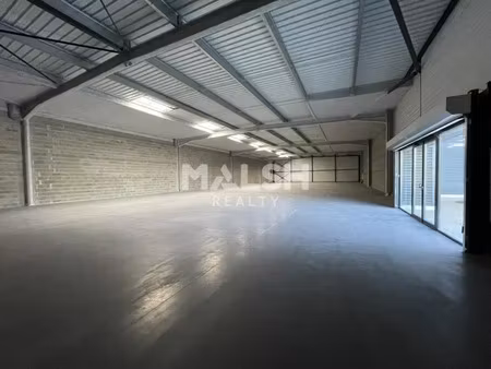 a vendre ou louer - local commercial 1147 m² - anse