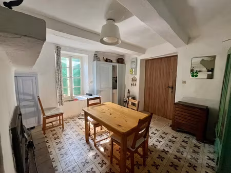vente maison 5 pièces 136 m² à roquessels (34320)  125 000 €