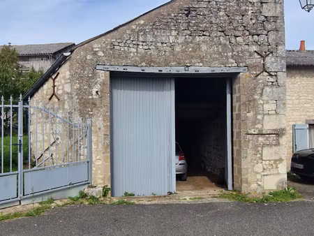 achat parking faye la vineuse 37120