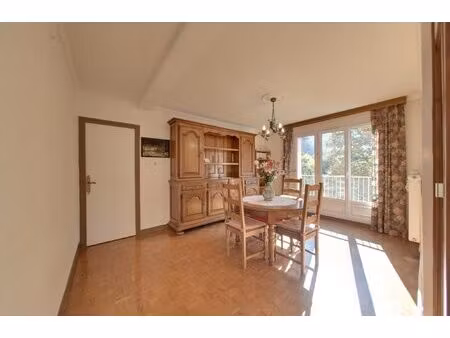 appartement t3 - 50 83m² - parc arboré