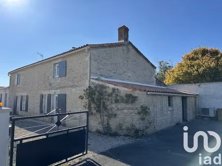 vente maison 8 pièces 209 m² à les magnils-reigniers (85400)  330 000 €