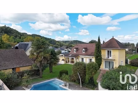 vente maison traditionnelle 9 pièces