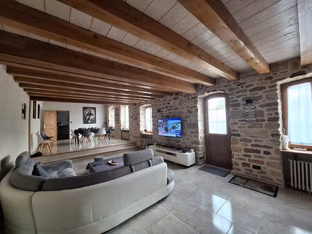 maison le châtelet en brie 6 pièce(s) 180 m2